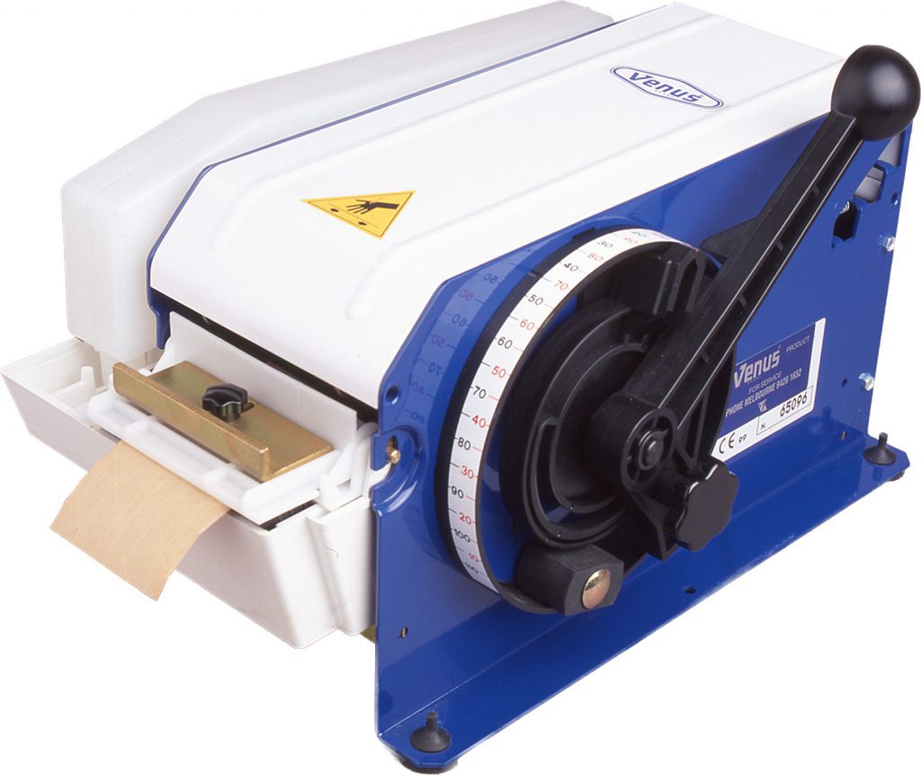 Uses gum side in tapes up to 100mm wide and 200mm O.D. Weight 9.35kg.