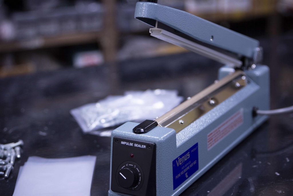 Venus VHIB 300 Heat Sealer front detail Venus Packaging